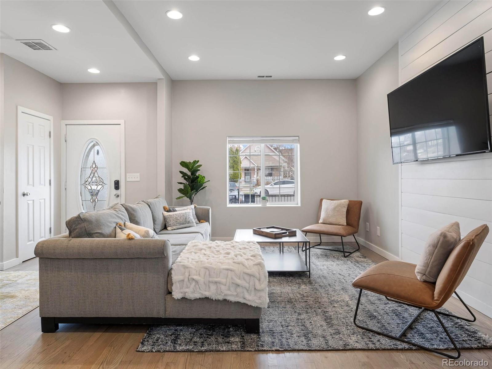 3443 Lawrence Street Denver, CO 80205 - Photo 2 of 26