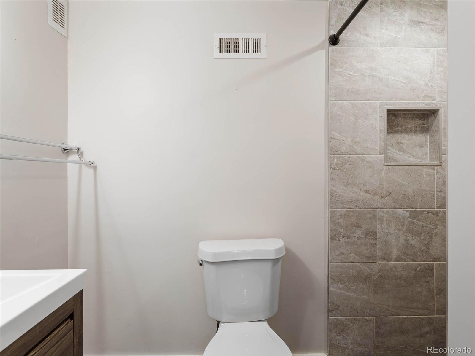 3443 Lawrence Street Denver, CO 80205 - Photo 22 of 26