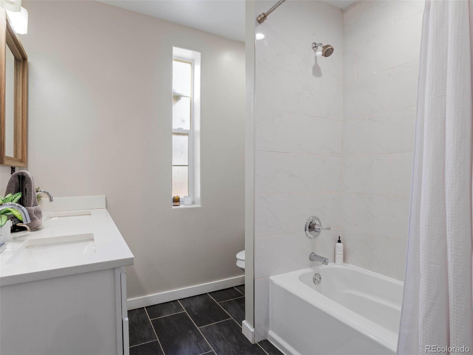 3443 Lawrence Street Denver, CO 80205 - Photo 8 of 26