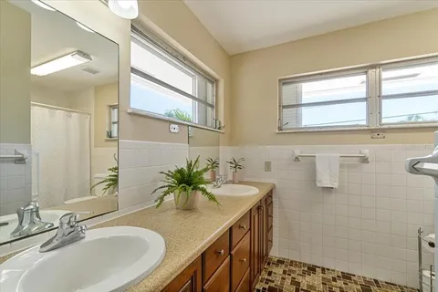 $1,099,000 | 29051 Magnolia Lane, Big Pine Key, FL 33043