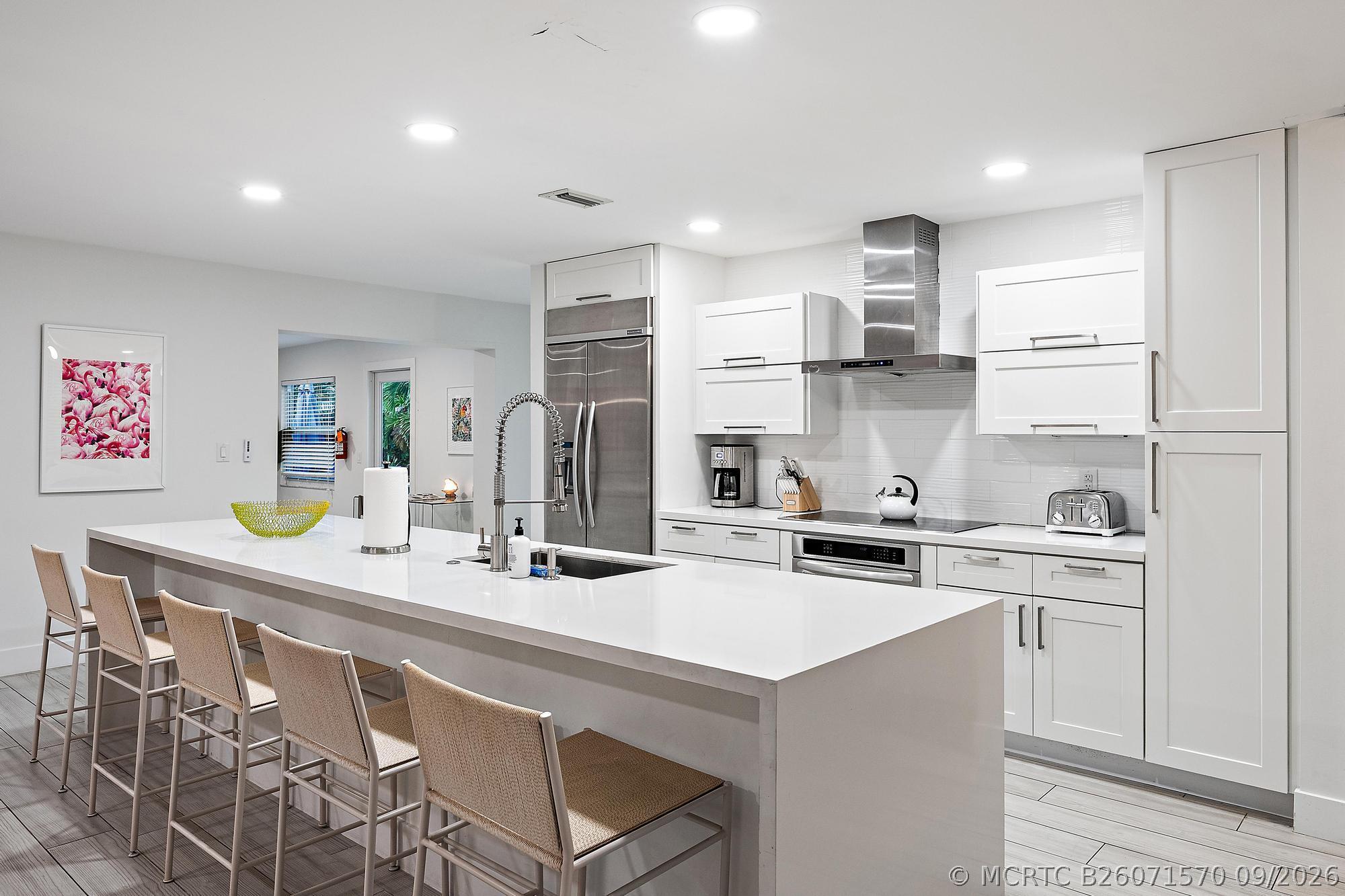 570 Dover Road Tequesta, FL 33469 - Photo 6 of 45 Kitchen