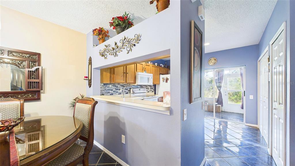 1250 Redondo Way Wesley Chapel, FL 33543 - Photo 13 of 27 a very nice looking room with a large window