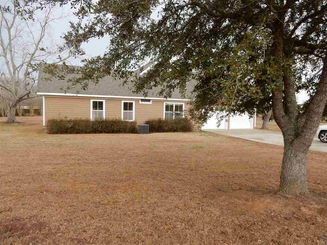 8831 Gale Rowe Lane Fairhope, AL 36532 - Photo 2 of 32 Side View