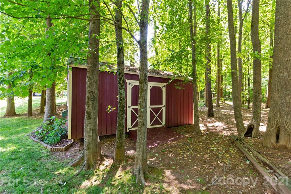 4077 Summit Ridge Lane Denver, NC 28037 - Photo 38 of 48 Gallery Image 38