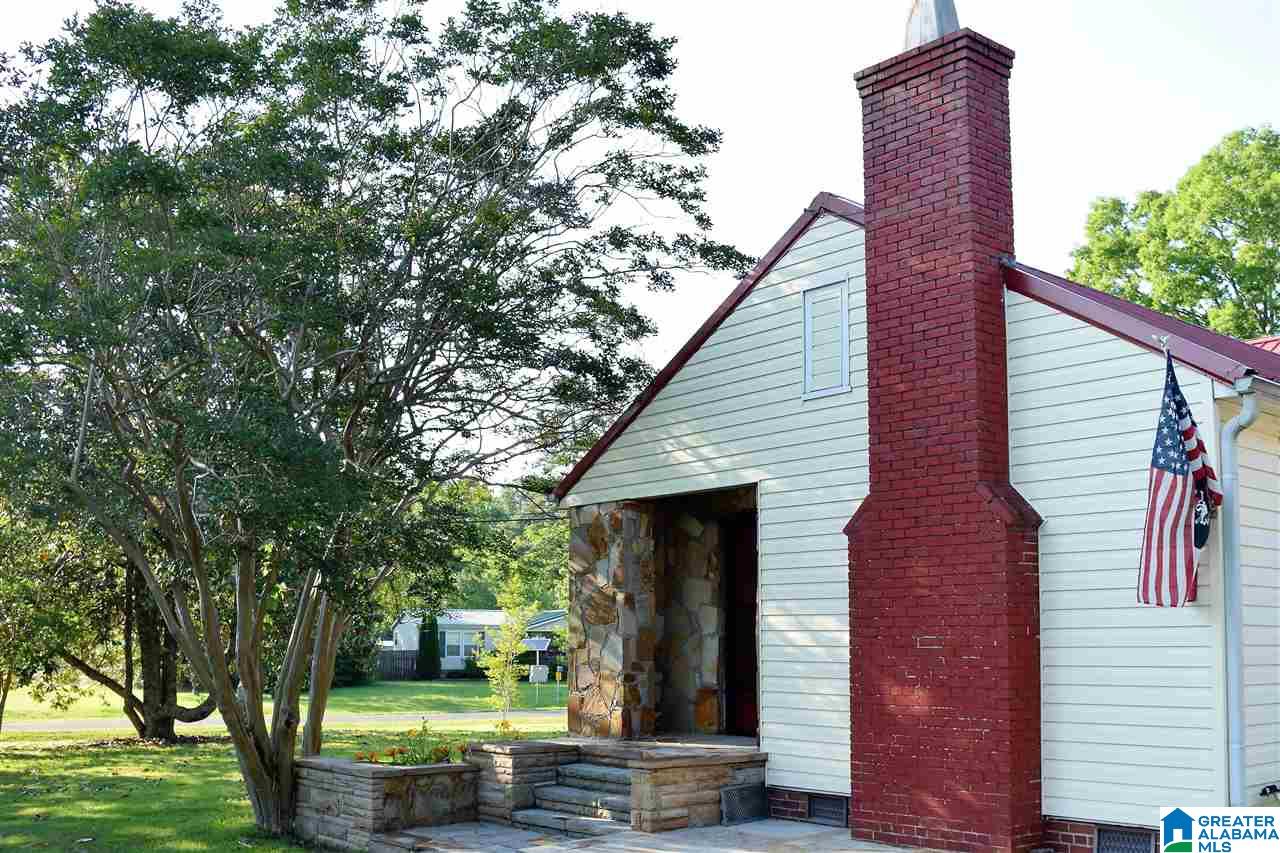 8389 North Valley Road Pinson, AL 35126 - Photo 14 of 38