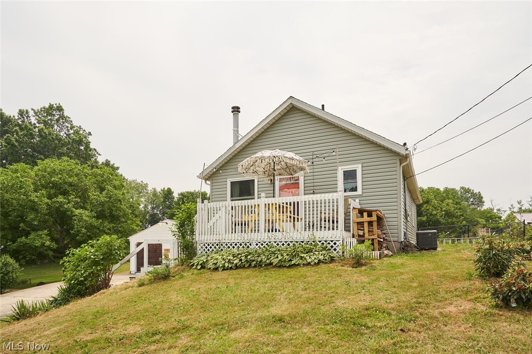 698 Gougler Road Akron, OH 44319 - Photo 1 of 20