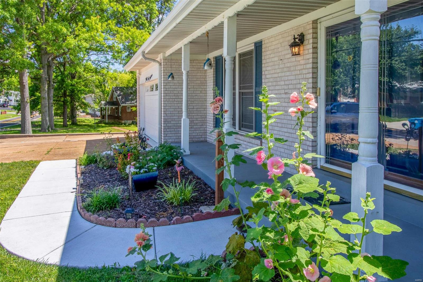3114 Ringer Road Mehlville, MO 63125 - Photo 4 of 45 Gallery Image 4
