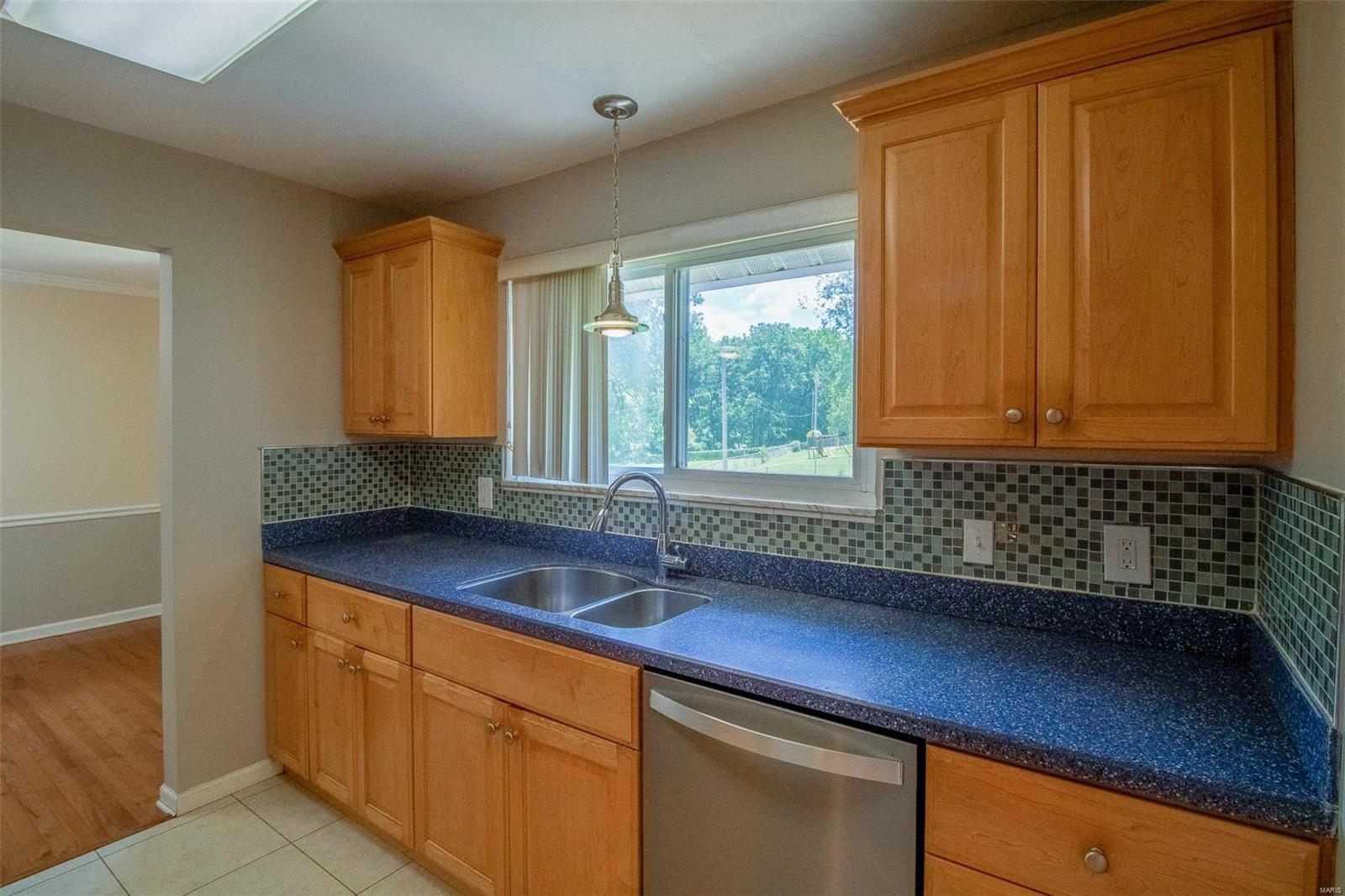 3114 Ringer Road Mehlville, MO 63125 - Photo 8 of 45 Gallery Image 8