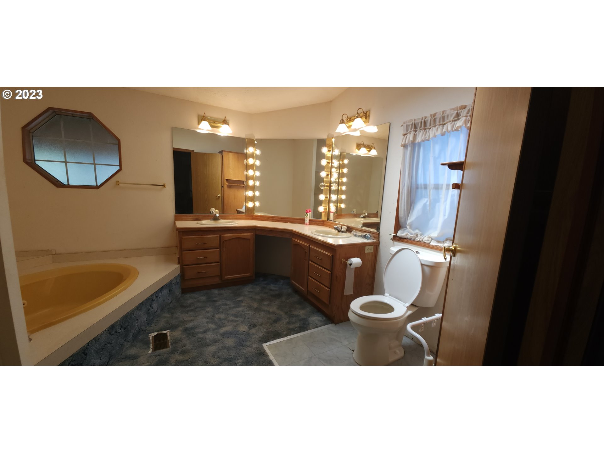 35451 South Sawtell Road Molalla, OR 97038 - Photo 14 of 35 Gallery Image 14