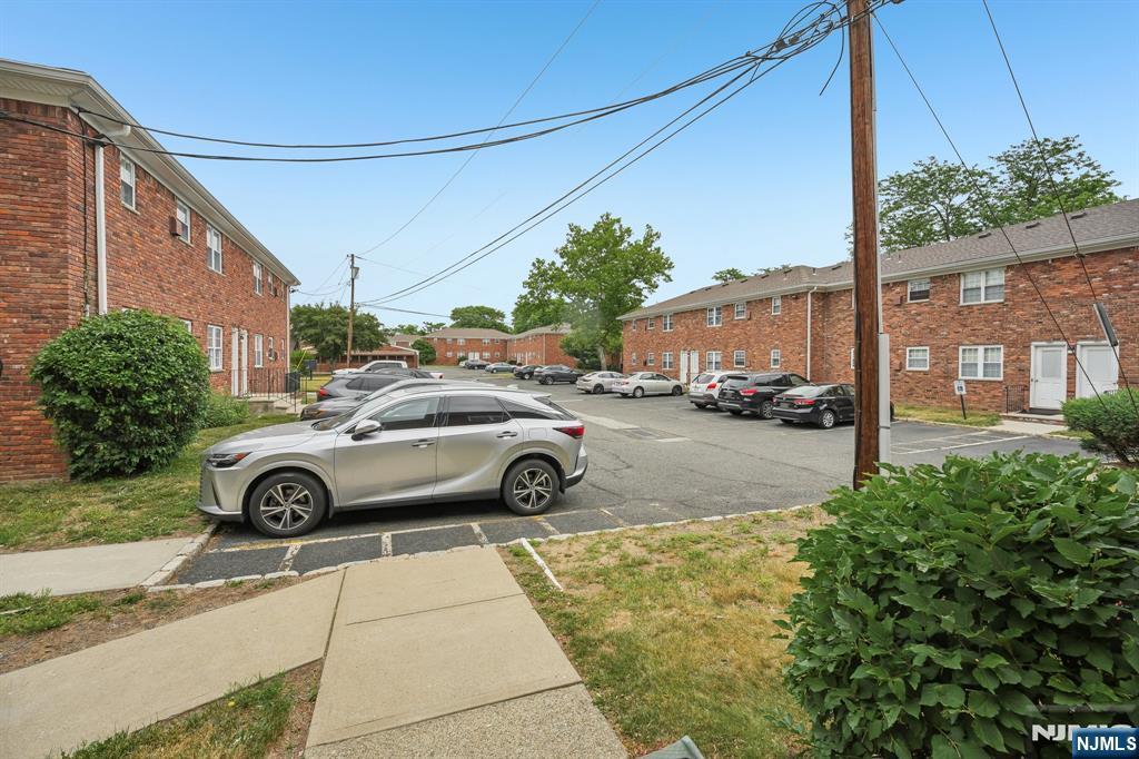 1255 A Valley Road, Unit 15 Wayne, NJ 07470 - Photo 24 of 25