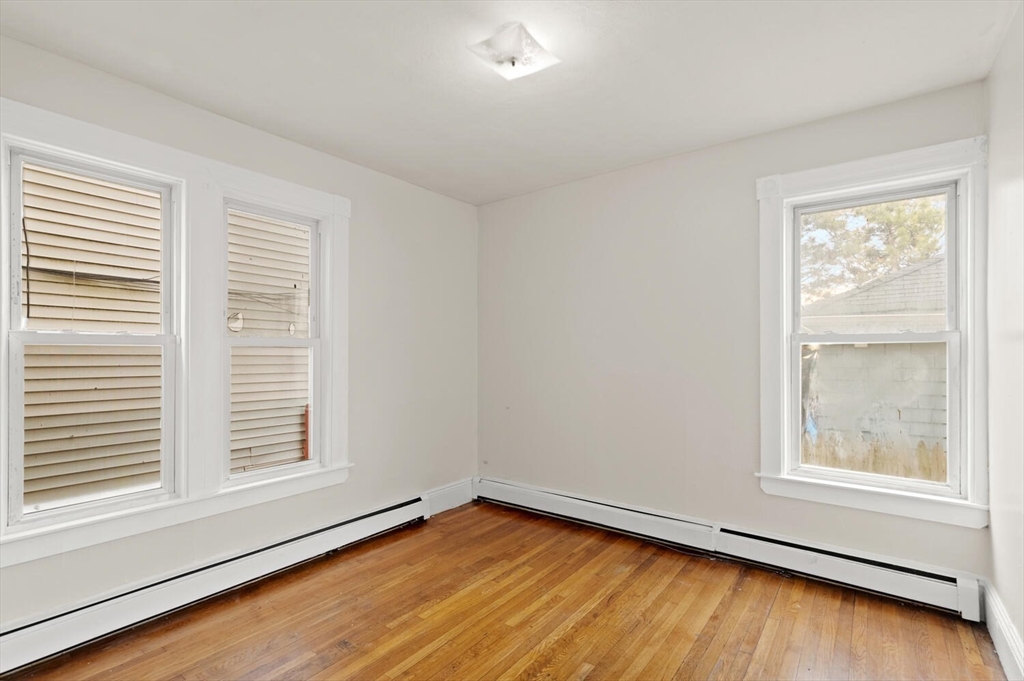 22 Elm Street Lynn, MA 01905 - Photo 16 of 35