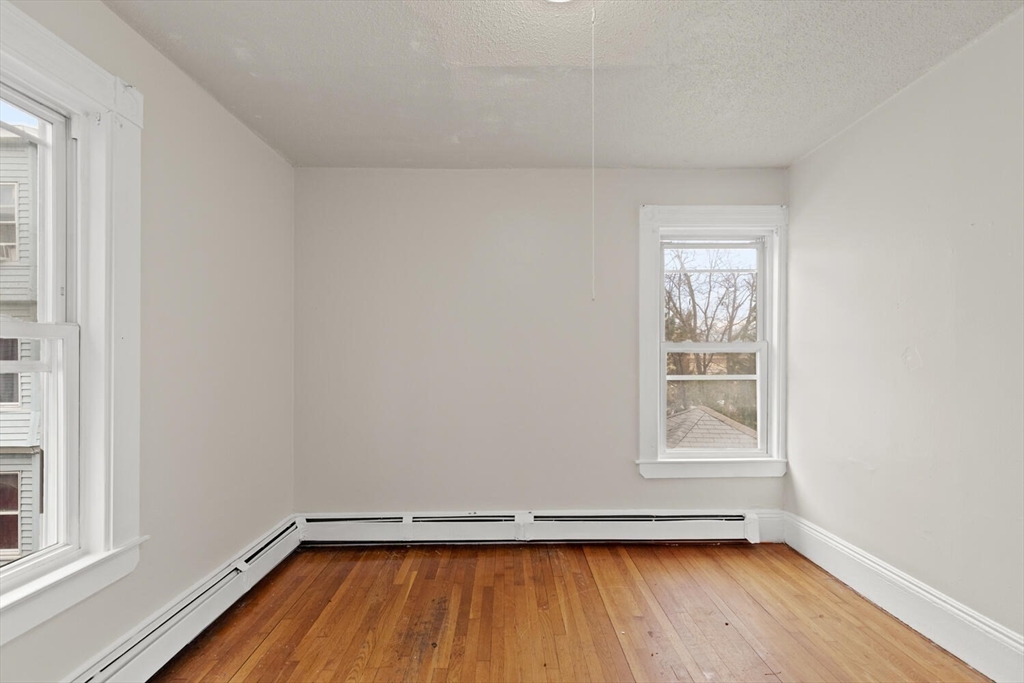 22 Elm Street Lynn, MA 01905 - Photo 27 of 35