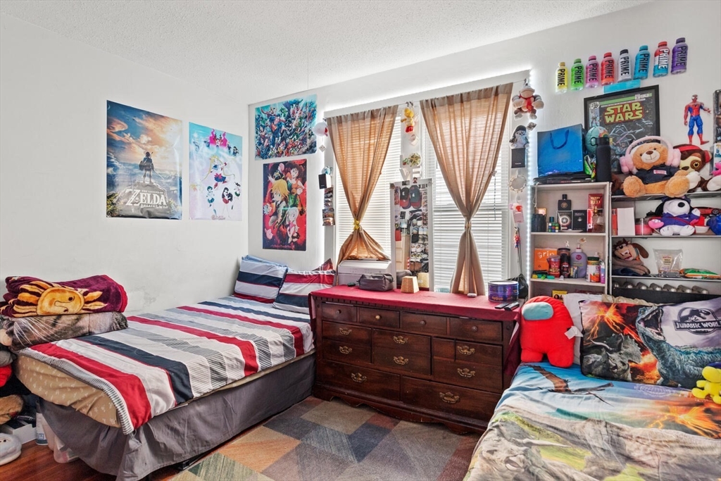 22 Elm Street Lynn, MA 01905 - Photo 32 of 35