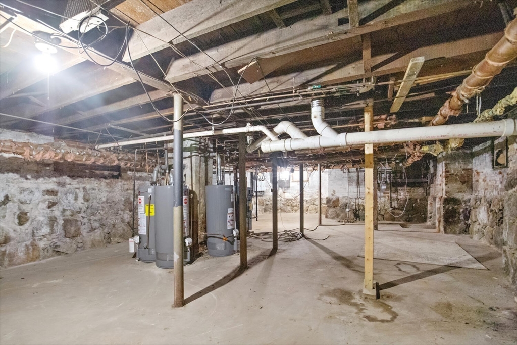 22 Elm Street Lynn, MA 01905 - Photo 35 of 35