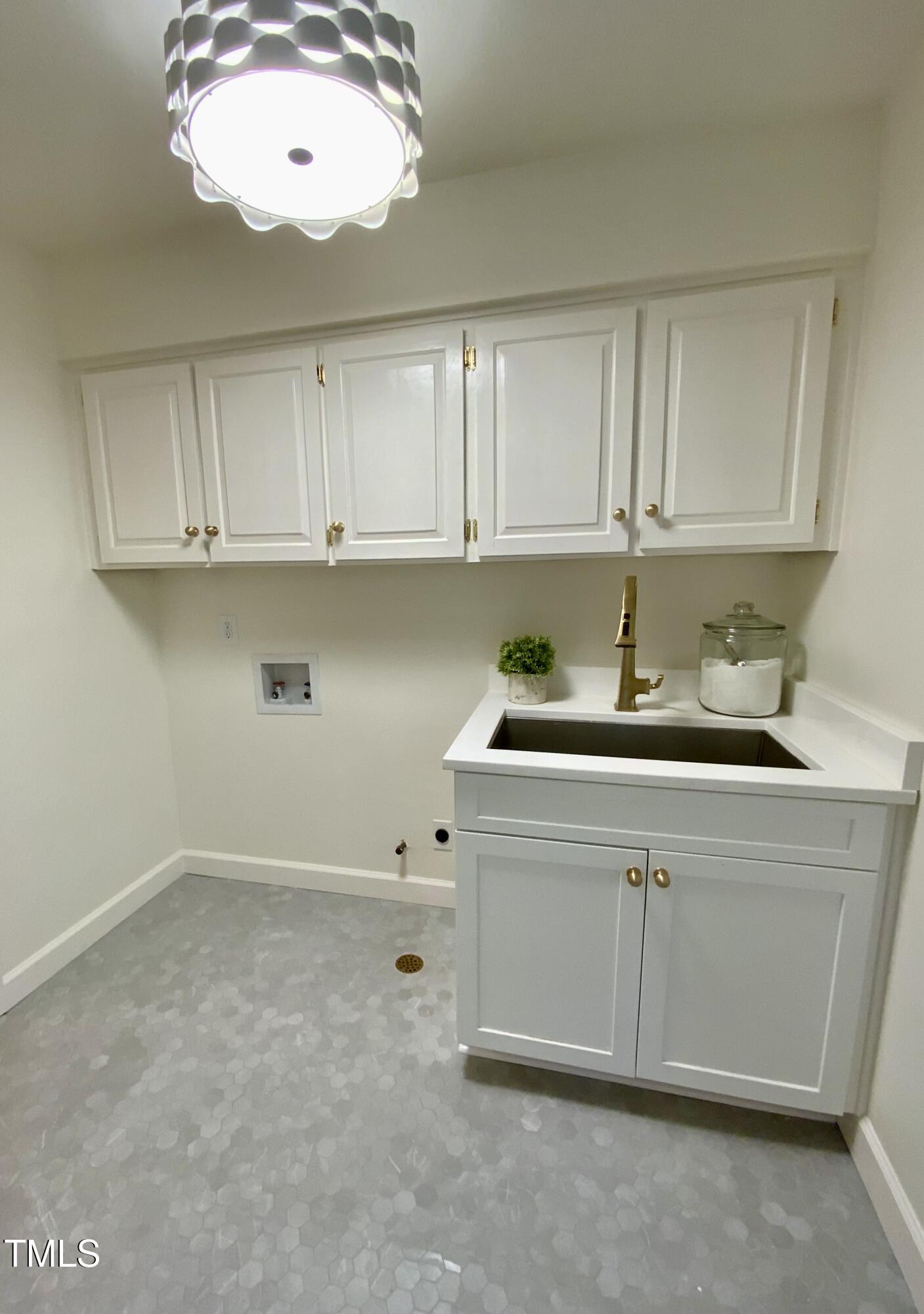 3908 Northampton Road Durham, NC 27707 - Photo 29 of 49 Laundry
