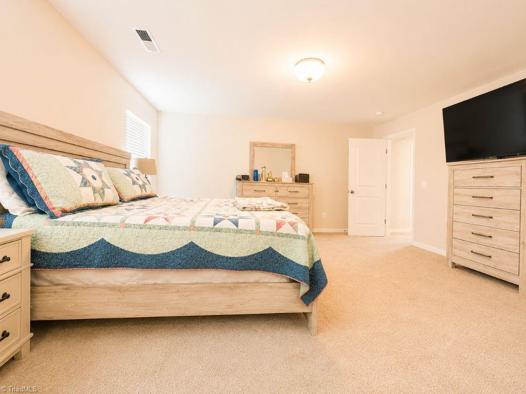 3125 Fortnight Road Pfafftown, NC 27040 - Photo 29 of 40