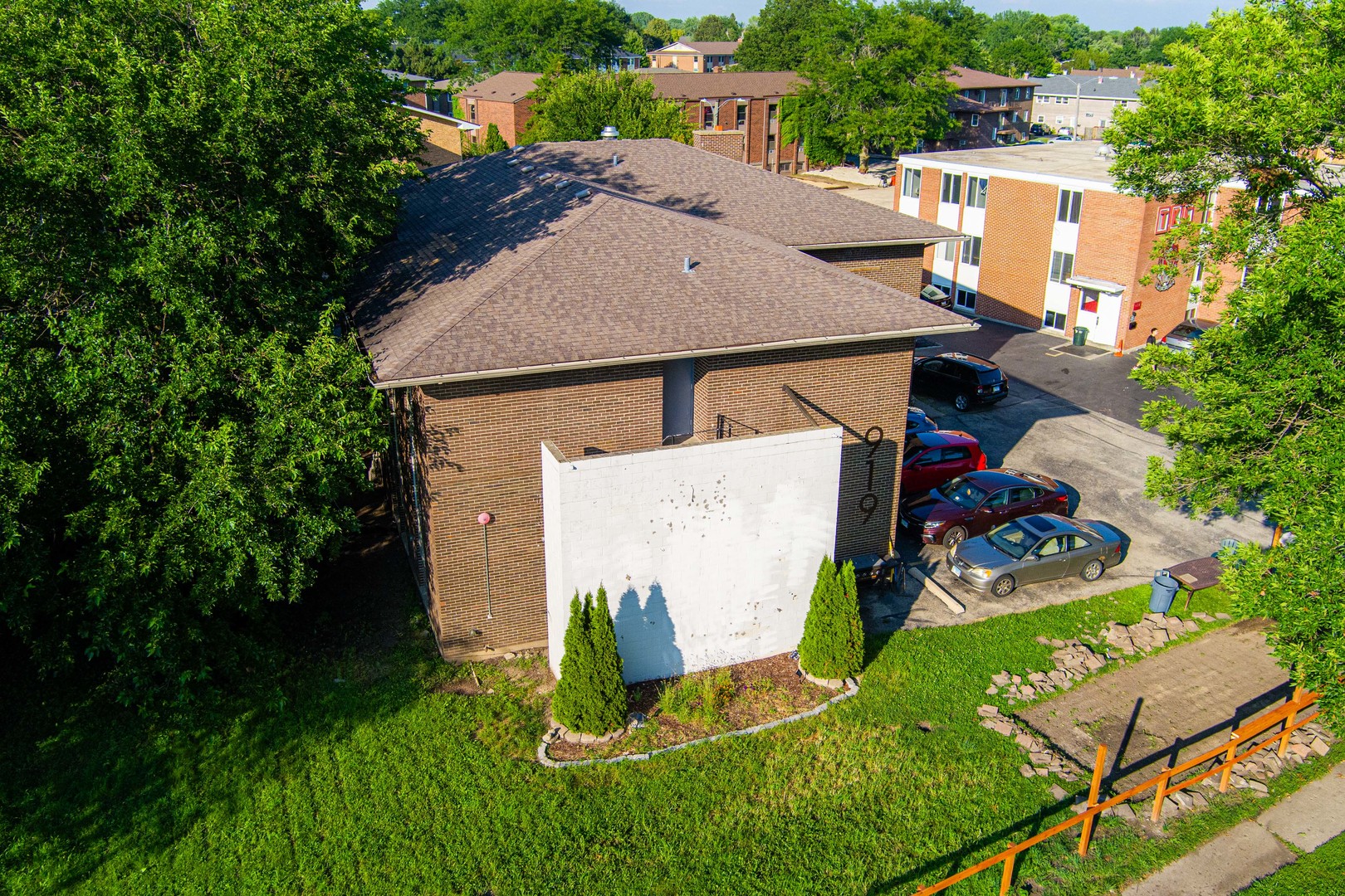 919 Greenbrier Road DeKalb, IL 60115 - Photo 21 of 23