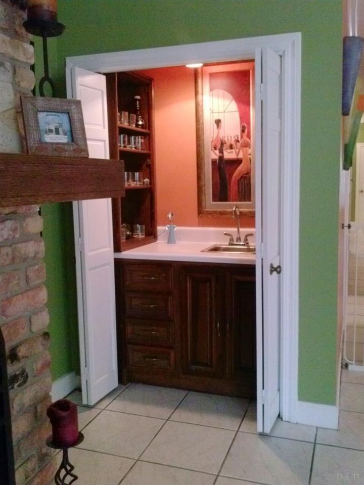 1413 Lemhurst Road Pensacola, FL 32507 - Photo 12 of 41