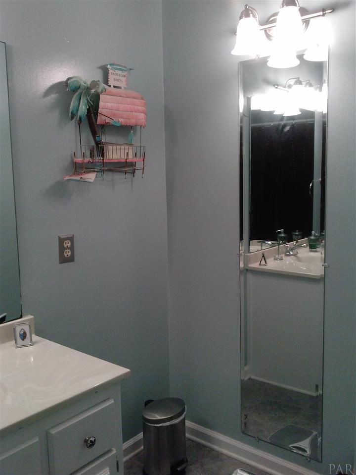 1413 Lemhurst Road Pensacola, FL 32507 - Photo 31 of 41
