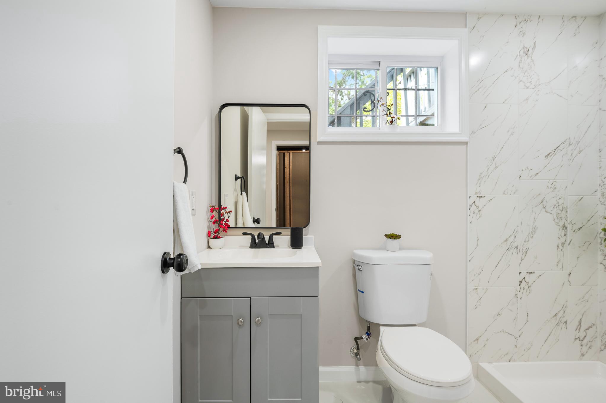 3113 Lakehurst Avenue District Heights, MD 20747 - Photo 17 of 57