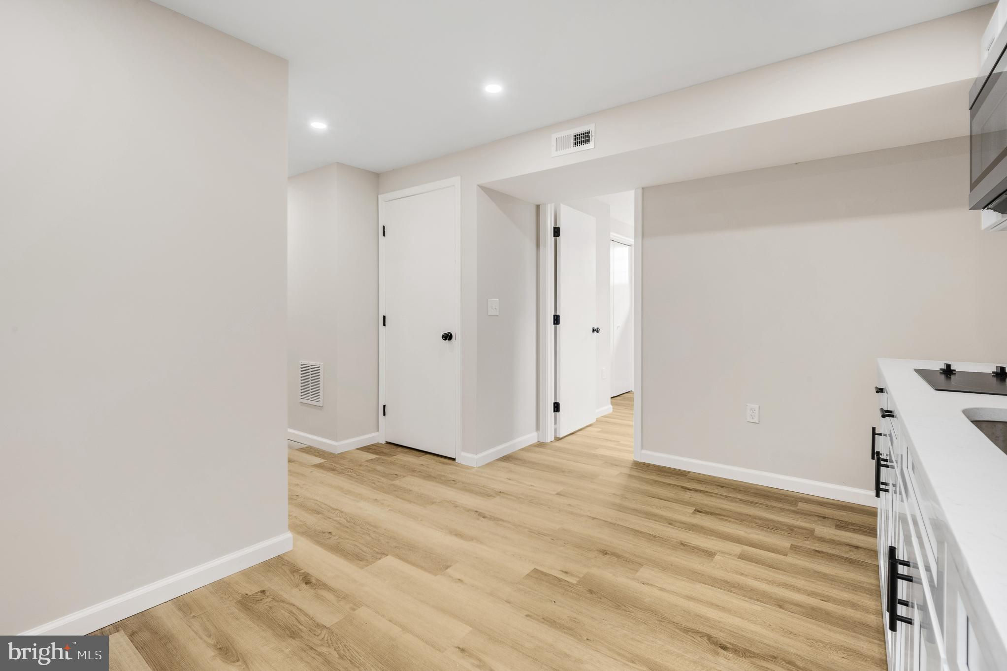 3113 Lakehurst Avenue District Heights, MD 20747 - Photo 20 of 57