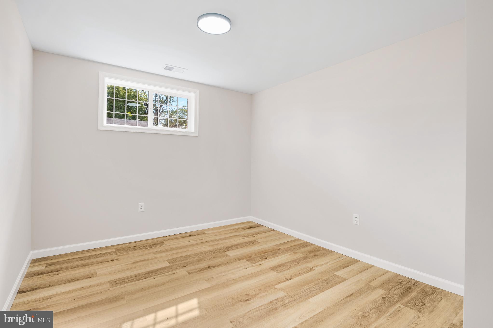 3113 Lakehurst Avenue District Heights, MD 20747 - Photo 26 of 57