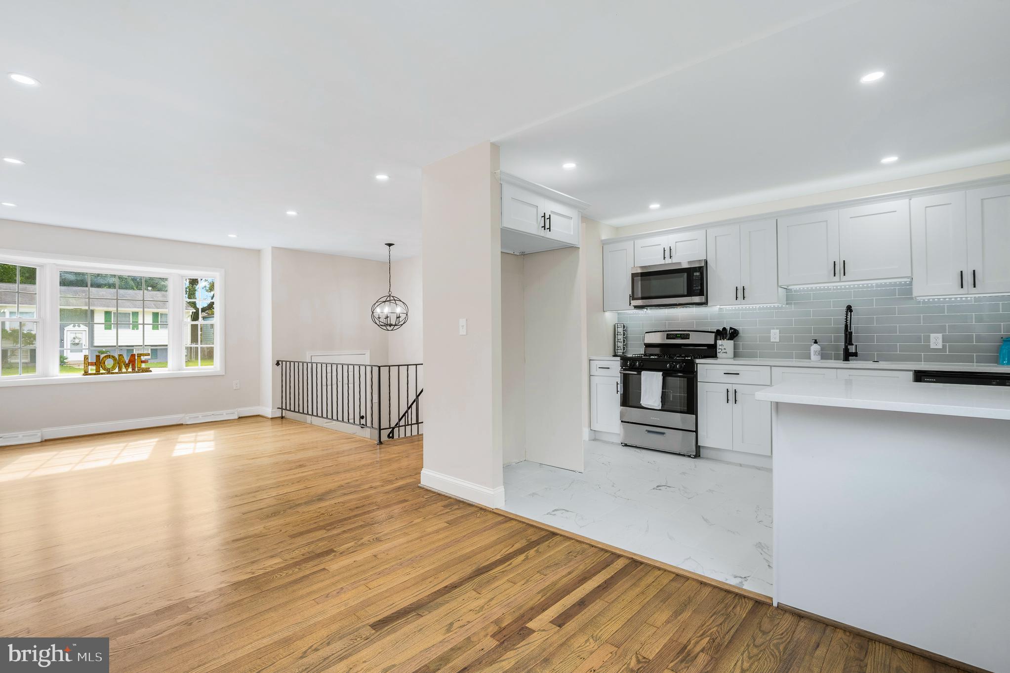 3113 Lakehurst Avenue District Heights, MD 20747 - Photo 4 of 57