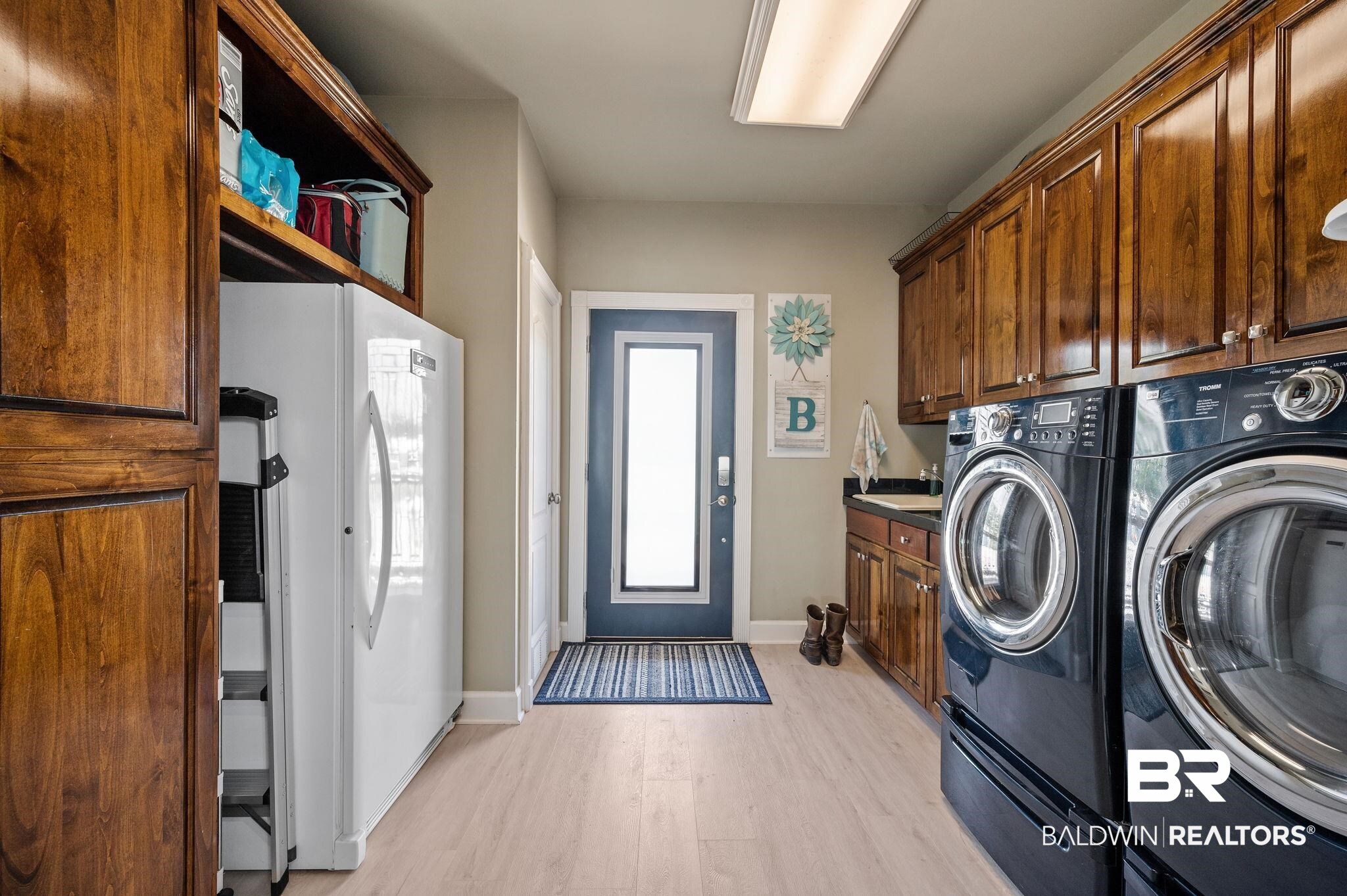 15425 Dauphin Island Parkway Coden, AL 36523 - Photo 15 of 47 Laundry