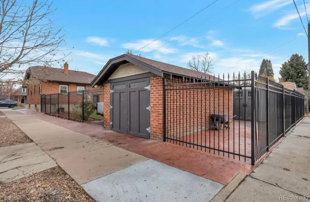$889,000 | 3895 Yates Street, Denver, CO 80212