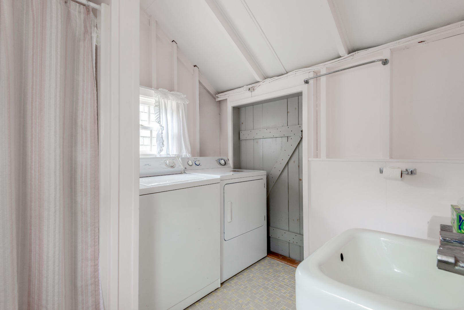 2 Lily Street Nantucket, MA 02554 - Photo 25 of 28