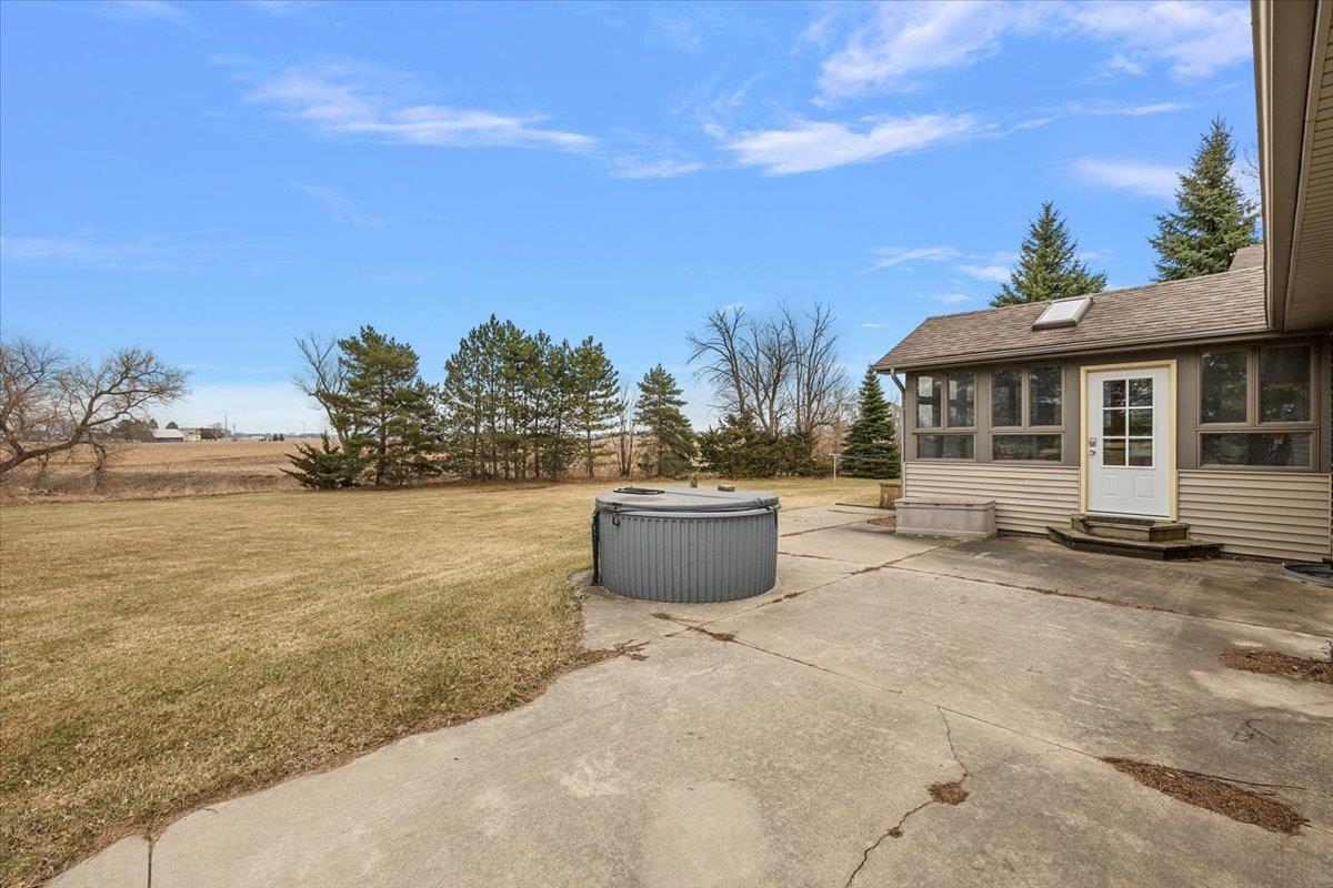 4354 Dutcher Road Akron, MI 48701 - Photo 11 of 54