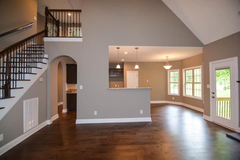 350 Salem Ridge Road Clarksville, TN 37040 - Photo 4 of 30 Gallery Image 4