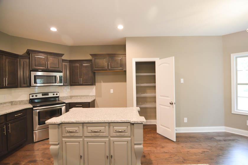 350 Salem Ridge Road Clarksville, TN 37040 - Photo 7 of 30 Gallery Image 7