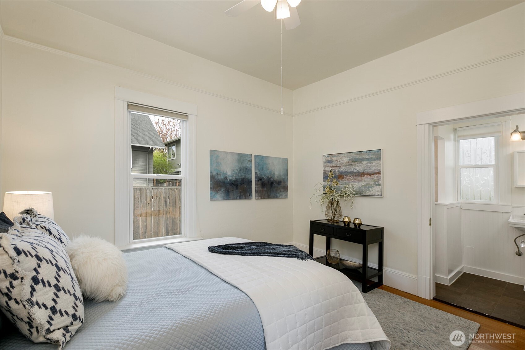 6122 8th Avenue Northwest Seattle, WA 98107 - Photo 12 of 27