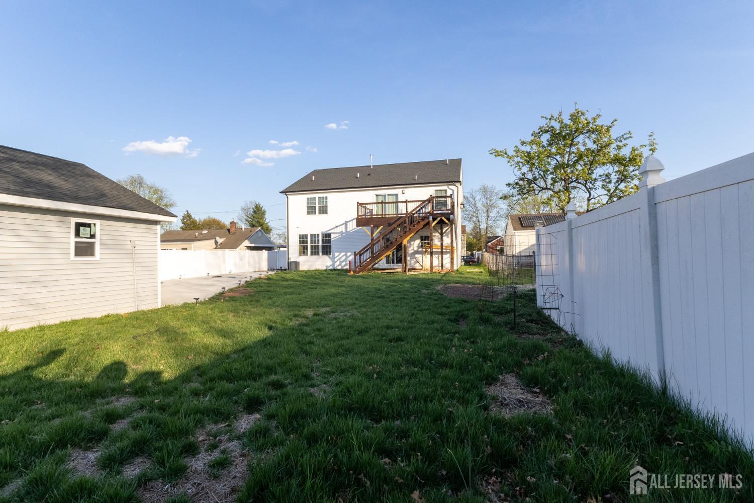 55 Walnut Street Edison, NJ 08817 - Photo 4 of 29 a view of a backyard