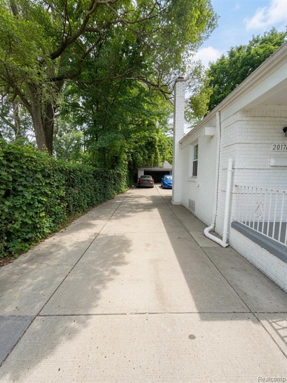 20176 Cheyenne Street Detroit, MI 48235 - Photo 4 of 13