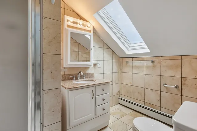 $4,300 | 571 Somerville Avenue, Unit A, Somerville, MA 02143