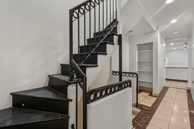 $4,300 | 571 Somerville Avenue, Unit A, Somerville, MA 02143