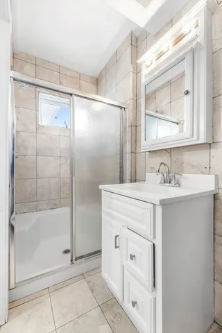 $4,300 | 571 Somerville Avenue, Unit A, Somerville, MA 02143