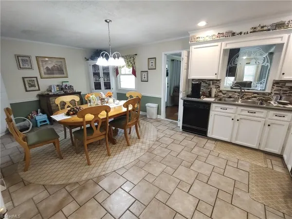 $385,000 | 3811 Willowood Drive, Clemmons, NC 27012