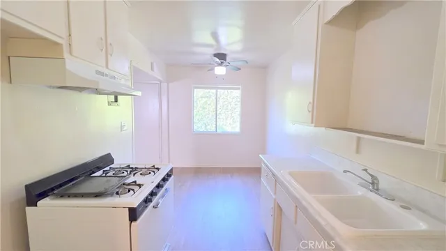 $1,695 | 252 South 1st Avenue, Unit C, Upland, CA 91786