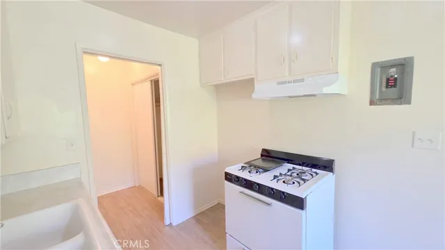 $1,695 | 252 South 1st Avenue, Unit C, Upland, CA 91786