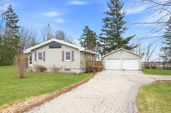 $274,900 | 11530 Highway 23, Marengo, IL 60152