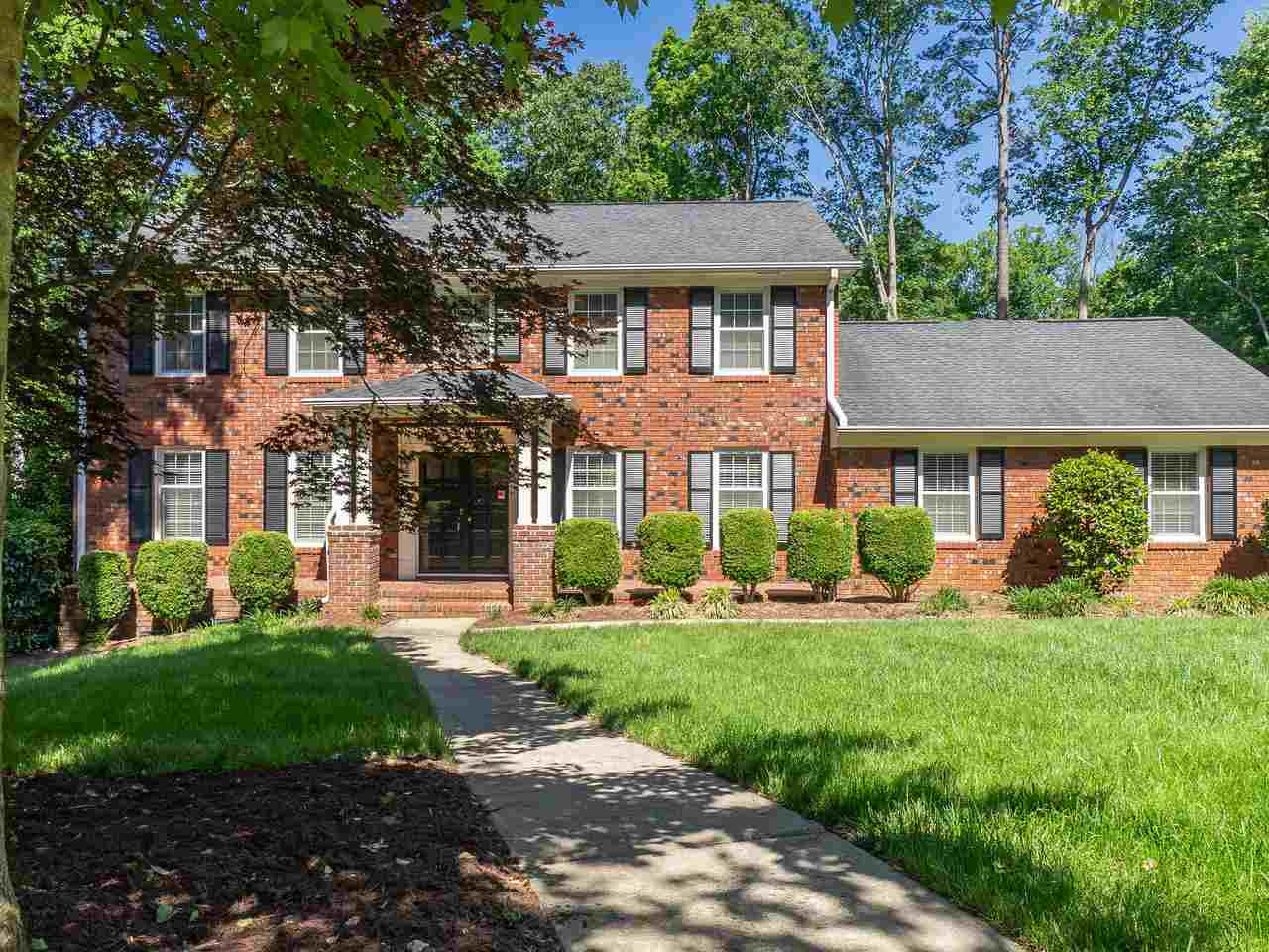 800 Faulkner Place Raleigh, NC 27609 - Photo 1 of 28 Front of house