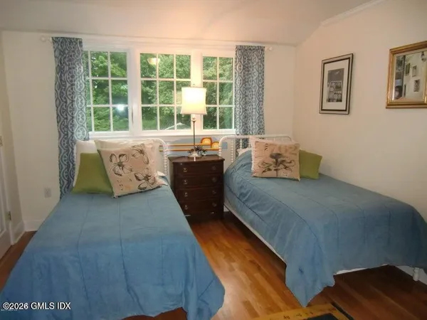 $15,500 | 147 Shore Road, Old Greenwich, CT 06870