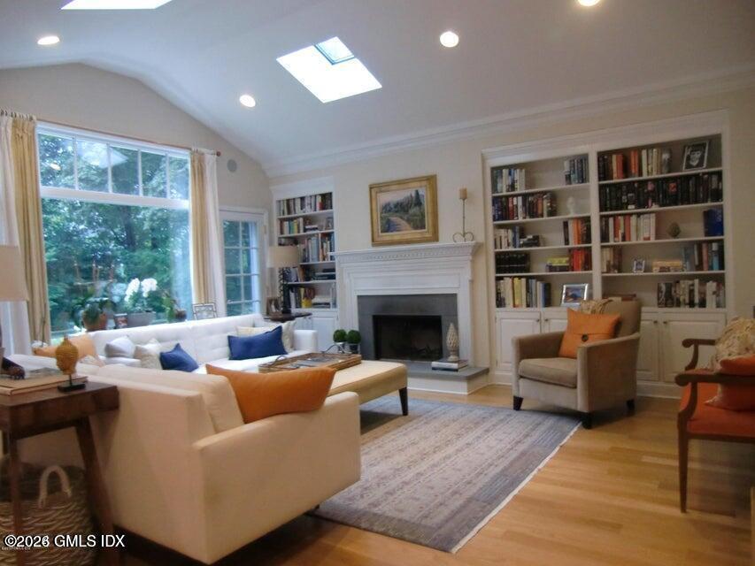 147 Shore Road Old Greenwich, CT 06870 - Photo 5 of 15 5