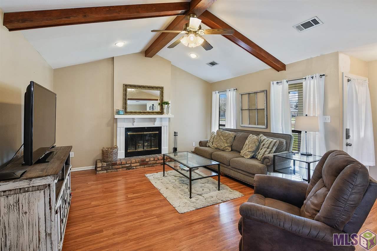 15073 Ridgewood Avenue Prairieville, LA 70769 - Photo 2 of 10 Gallery Image 2