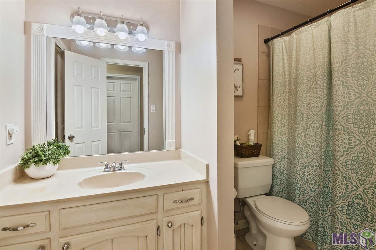 15073 Ridgewood Avenue Prairieville, LA 70769 - Photo 9 of 10 Gallery Image 9