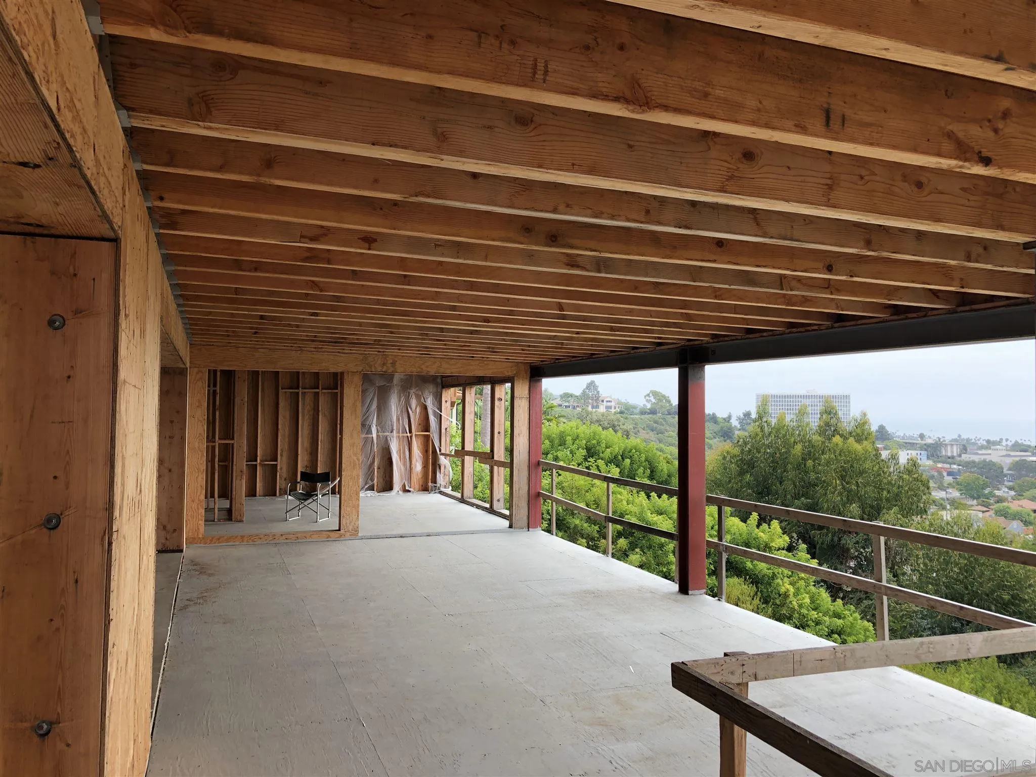 7520 Mar La La Jolla, CA 92037 - Photo 17 of 19 a view of a patio with a table and chairs