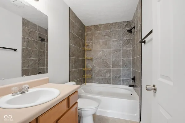 $245,000 | 6946 Fair Ridge Drive, Indianapolis, IN 46221